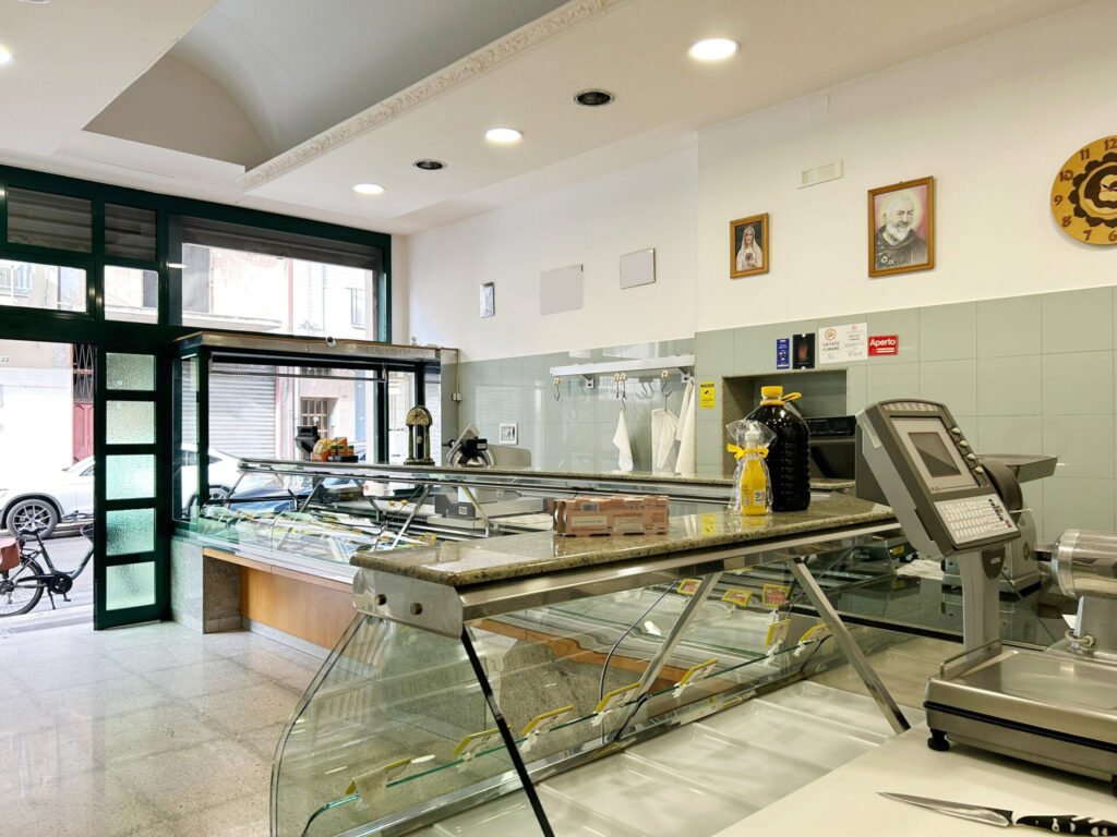 d6116ae2 89c8 41c3 a47d 41bc5da9d983