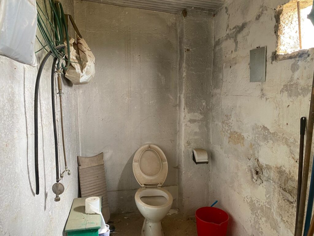 8ec07cfc 4df0 403d 9dad ab079006bdba