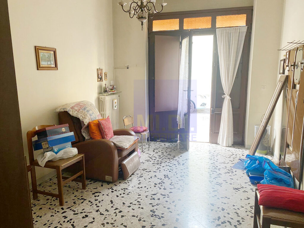 2d404db4 8f93 4763 8569 8532c31d7b6d