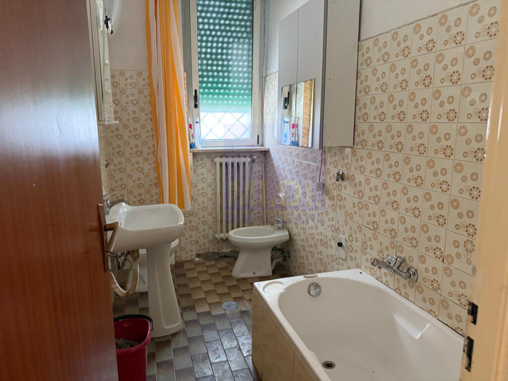 2cf00b59 4f60 4dde 90ca 16b10bfa2990