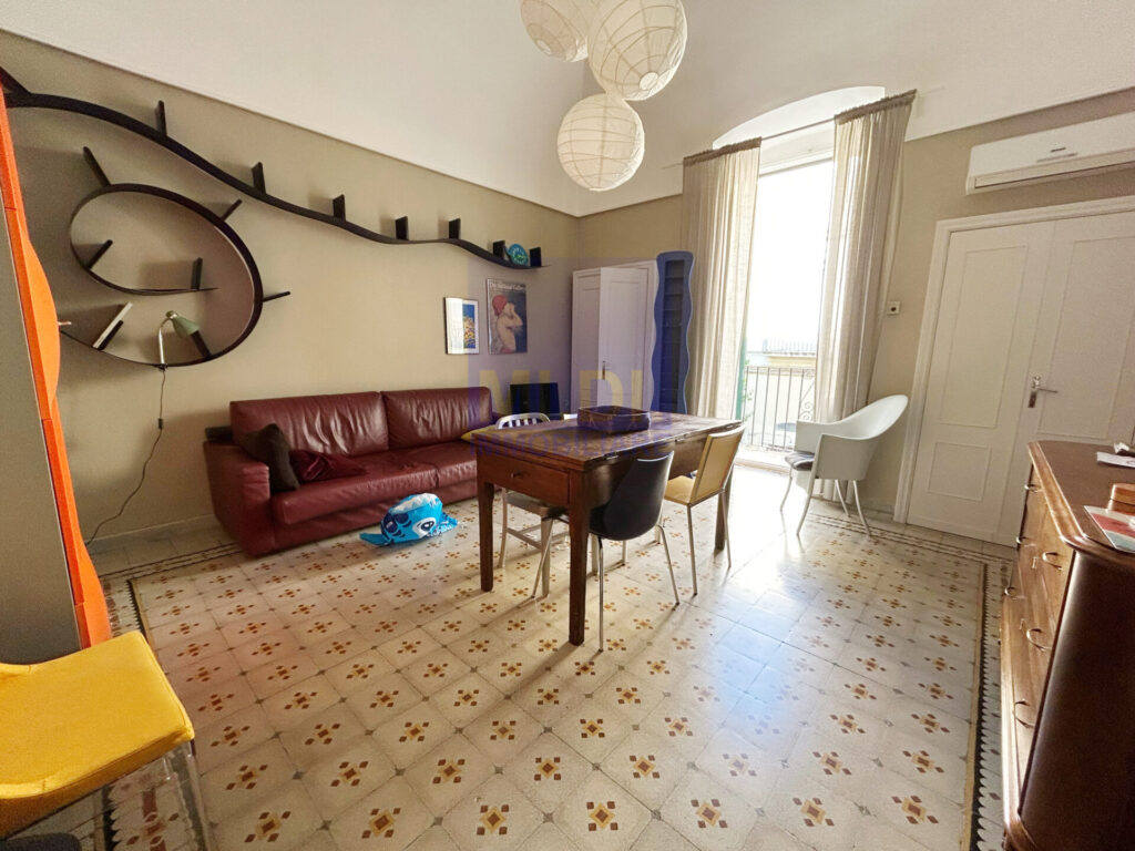 c60f0a03 1974 4f61 bf59 63f683de48a1