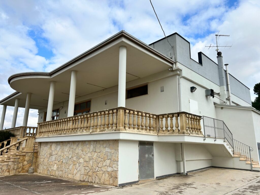 b91e8aaa c274 48fe 86a1 987f66302059